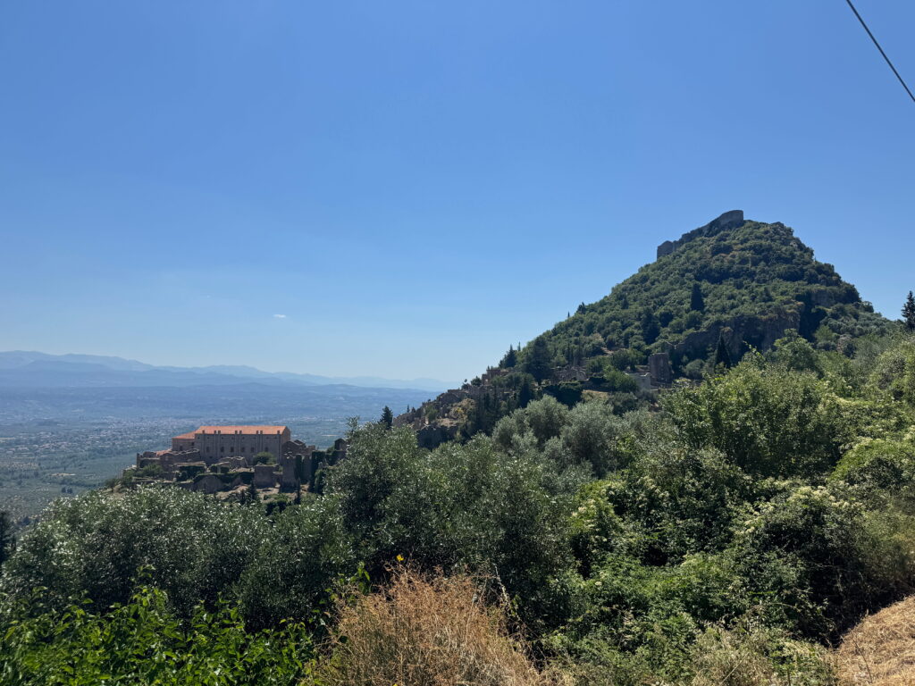 Ausblick auf Mystras Griechenland Pelpopnnes Rundreise 